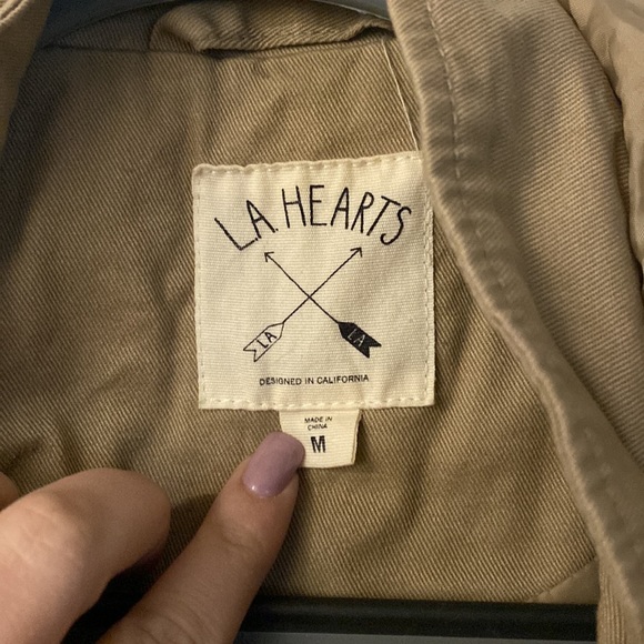 Tan jacket - Picture 2 of 3